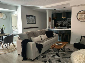 2 Bd/3 Ba, Luxury Ski-in Ski Out Condo - Sleeps 10